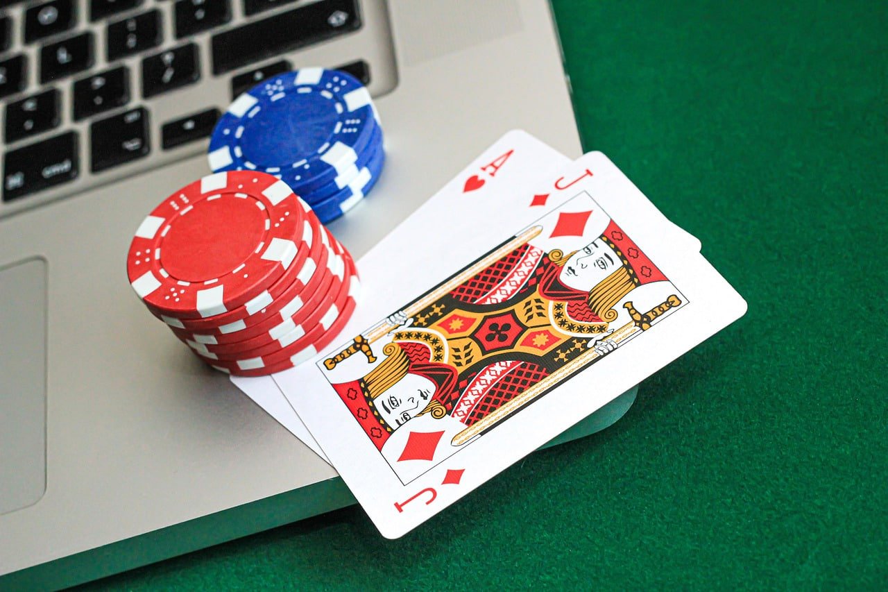 Filipino player launching an online slot game on a smartphone browser